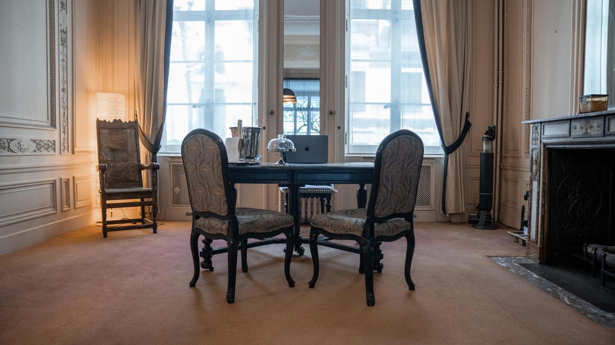 Hotel De Maitre De Vaughan Brussels Exterior photo